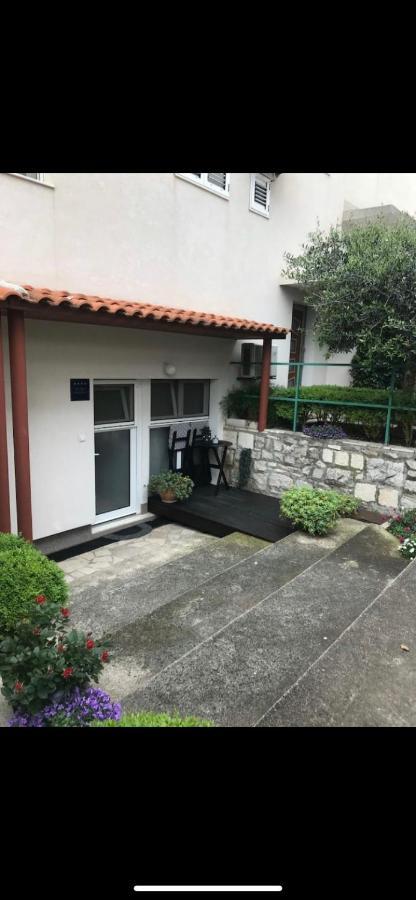 Apartment Lola Split Exterior photo